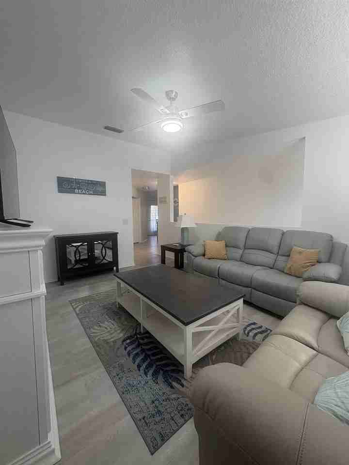 15211 Harbour Vista Cir - Photo 4 of 16