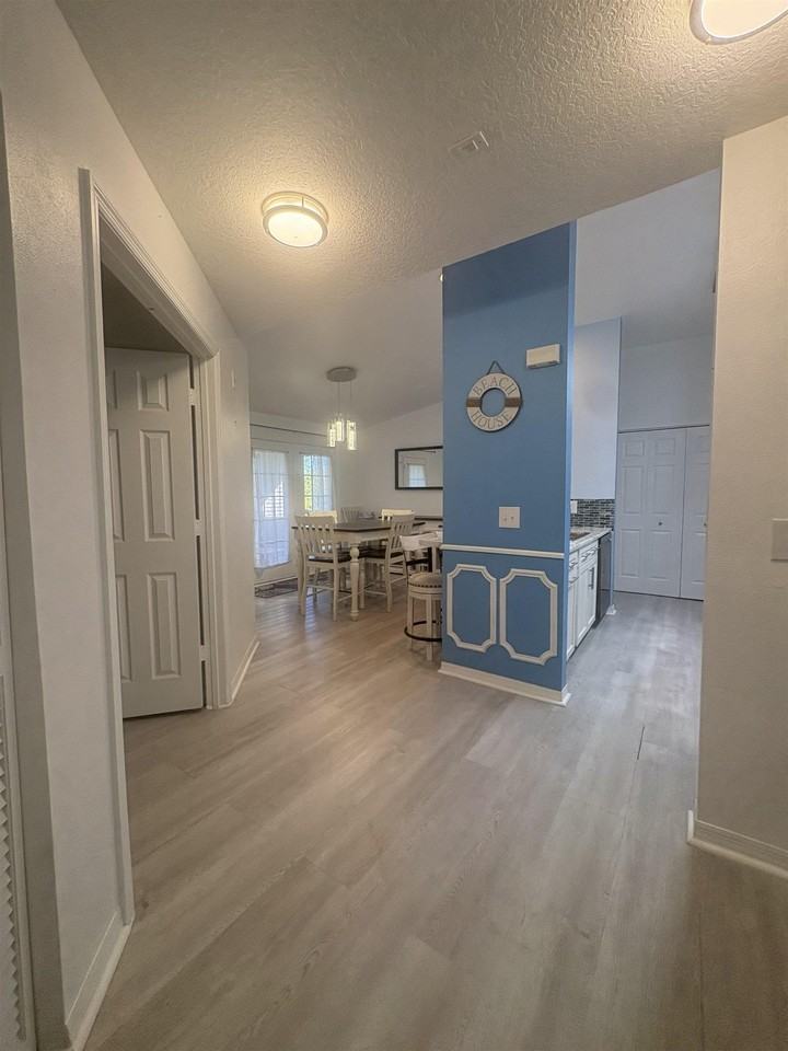 15211 Harbour Vista Cir - Photo 5 of 16