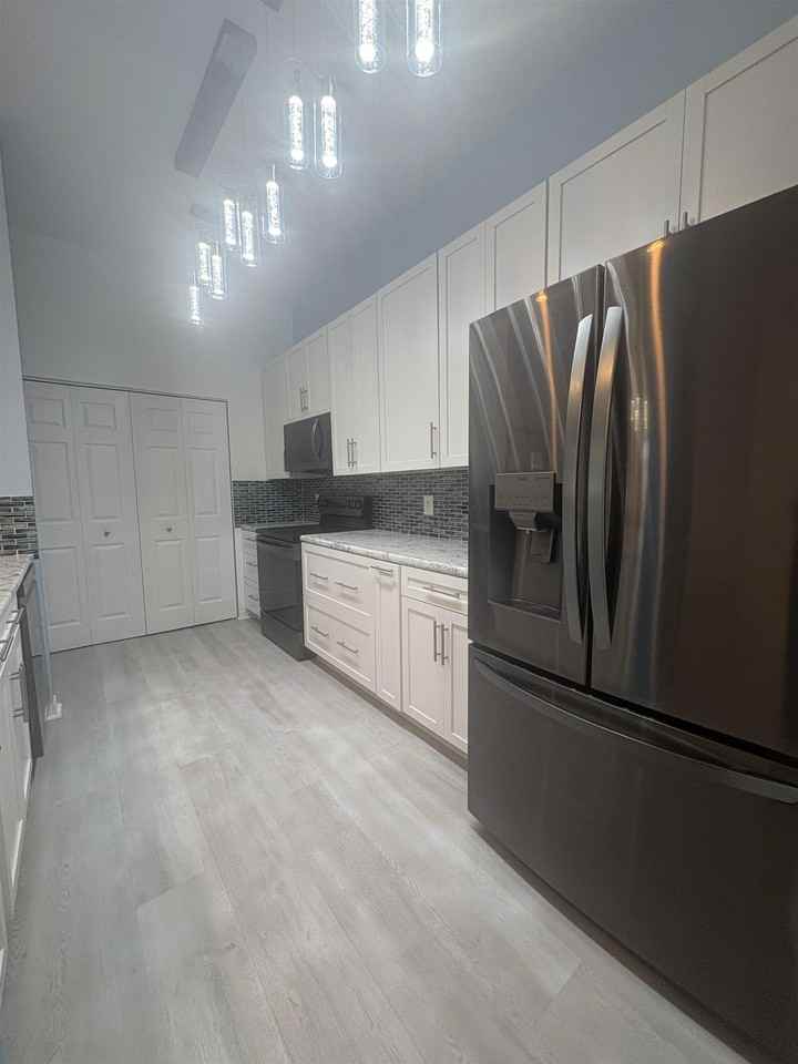 15211 Harbour Vista Cir - Photo 6 of 16