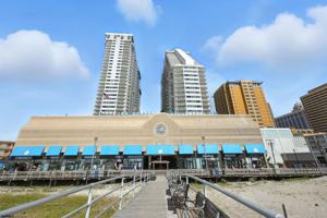 featured image of 3101 Boardwalk