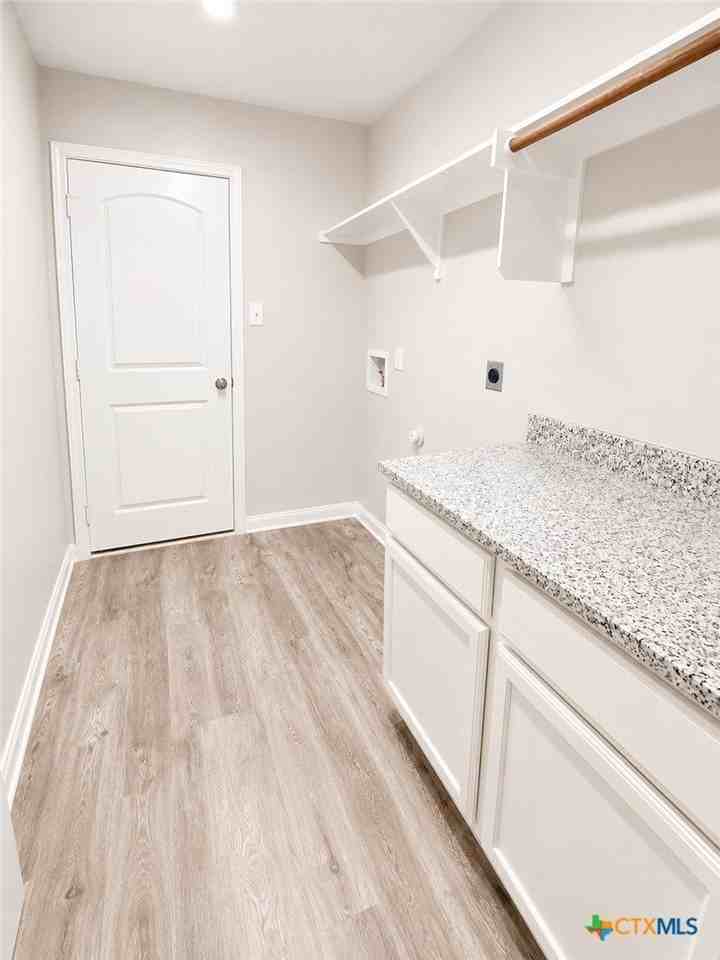 3991 Aransas Dr - Photo 7 of 16