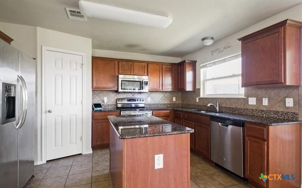 2903 Black Orchid Dr - Photo 7 of 14