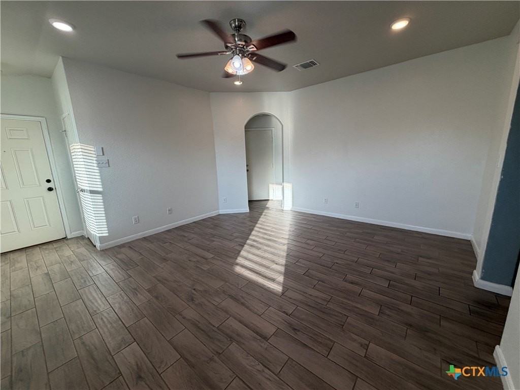 2293 Falcon Way - Photo 6 of 29