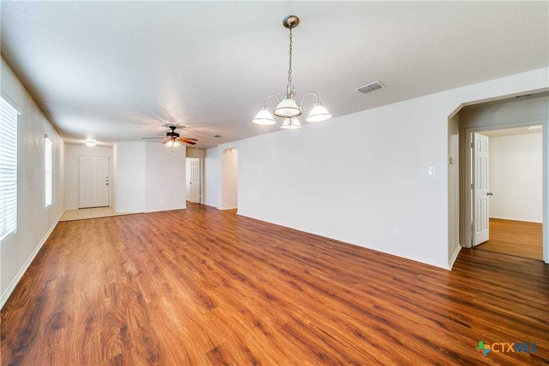 3608 Lazy Diamond - Photo 3 of 13