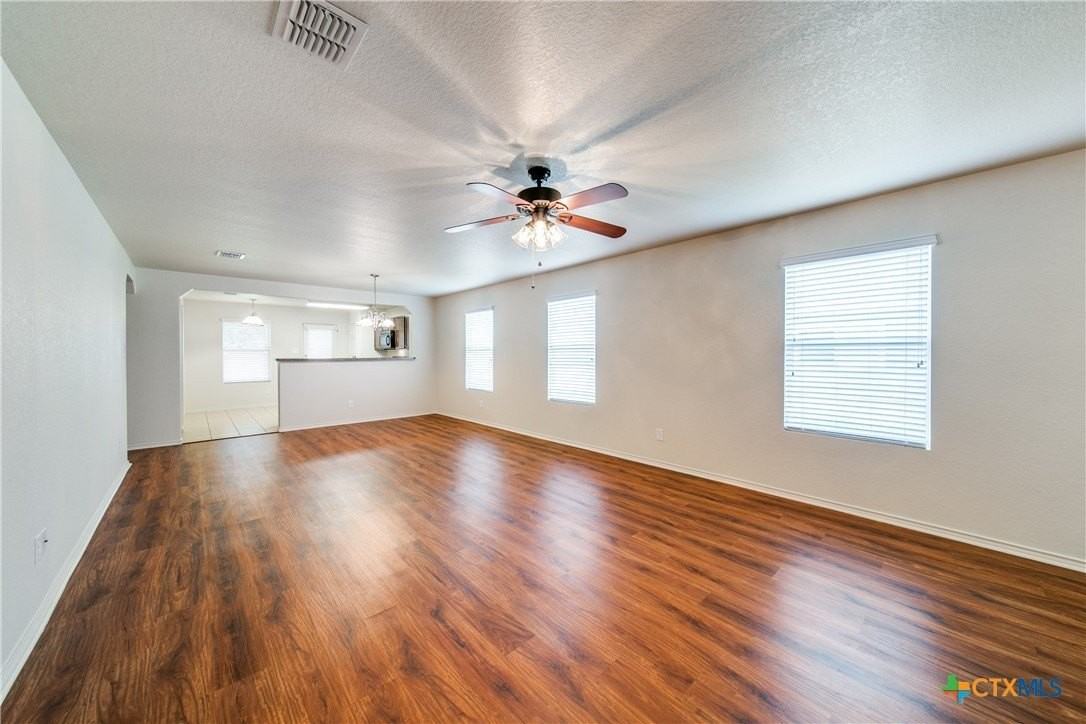 3608 Lazy Diamond - Photo 4 of 13