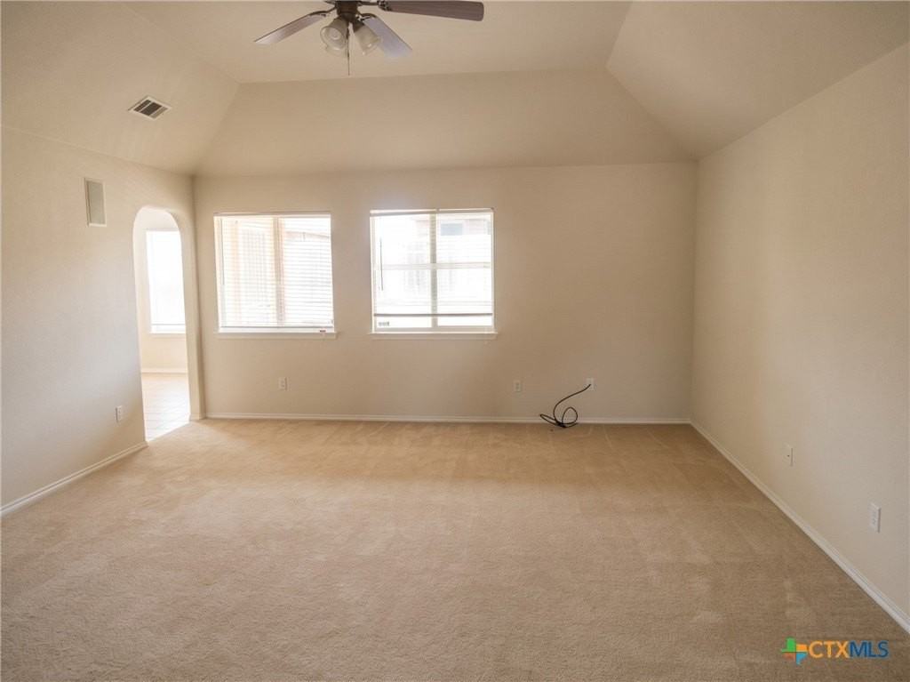 3802 Basset Ct - Photo 2 of 10