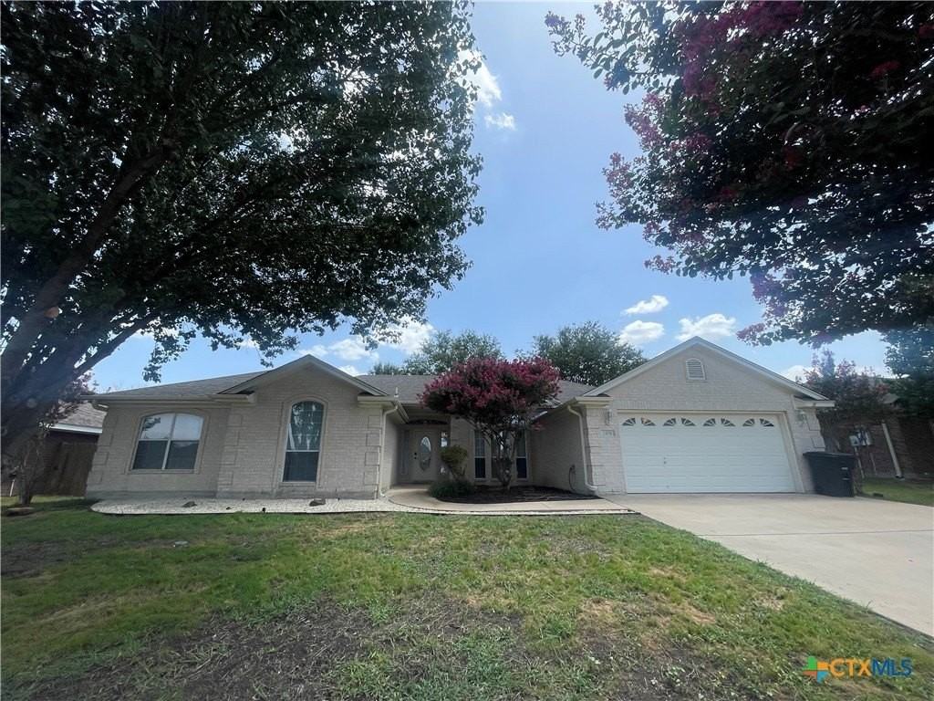 2204 Excel Dr