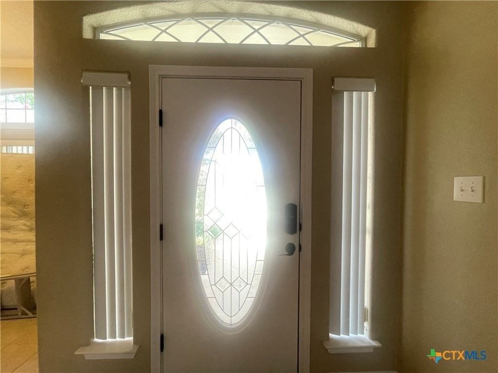 2204 Excel Dr - Photo 4 of 48