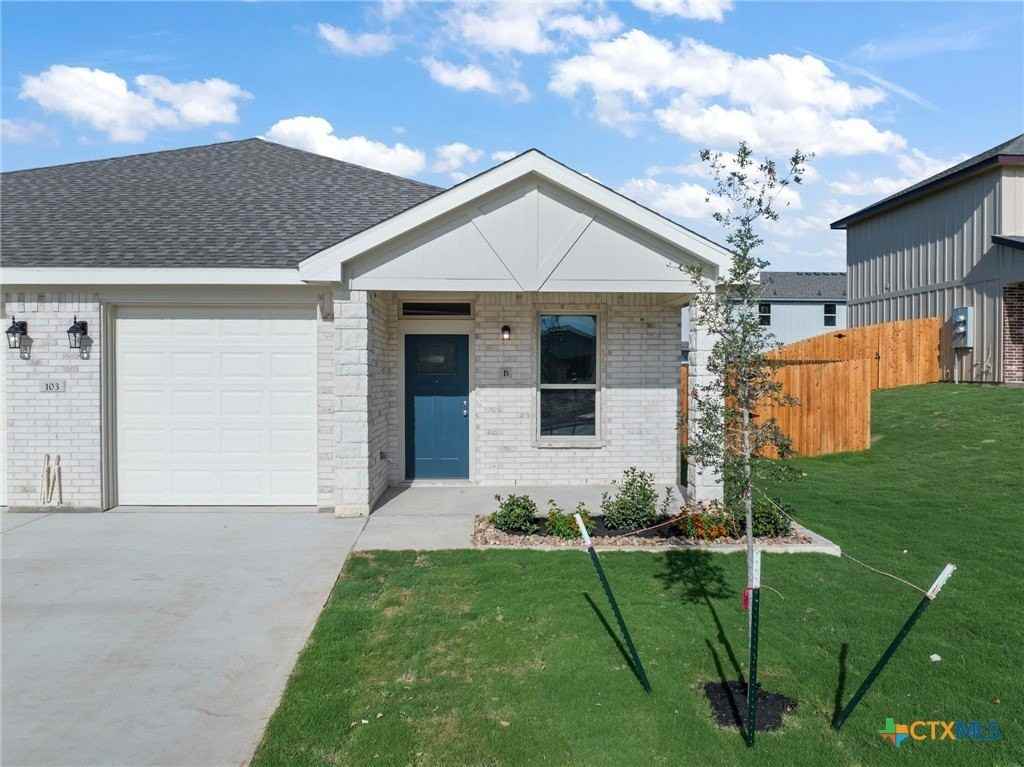 103 Logan Ct #A - Photo 4 of 29