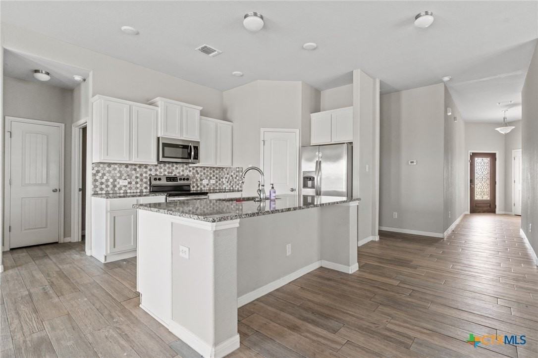 6117 Verde Dr - Photo 6 of 29
