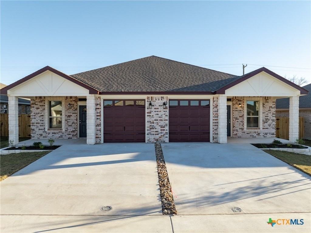 5206 Rose Garden Loop - Photo 3 of 24