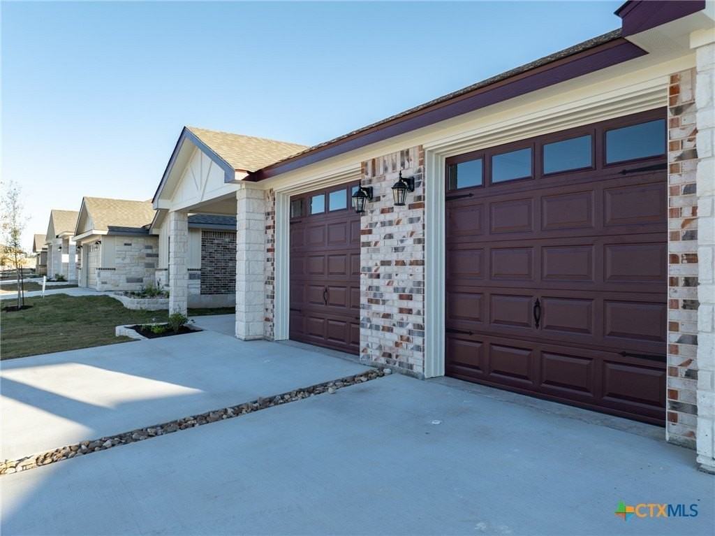 5206 Rose Garden Loop - Photo 6 of 24