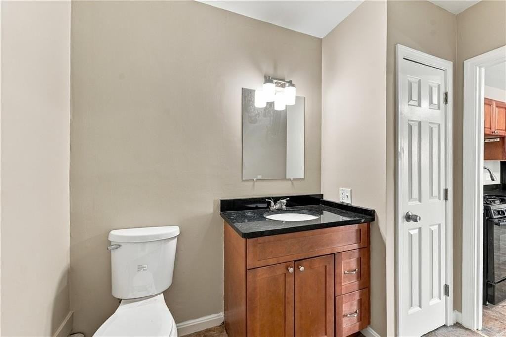 70 Main St #2F - Photo 5 of 9