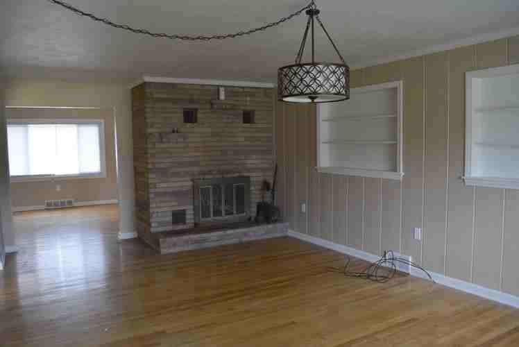 530 Westwood Dr - Photo 3 of 16