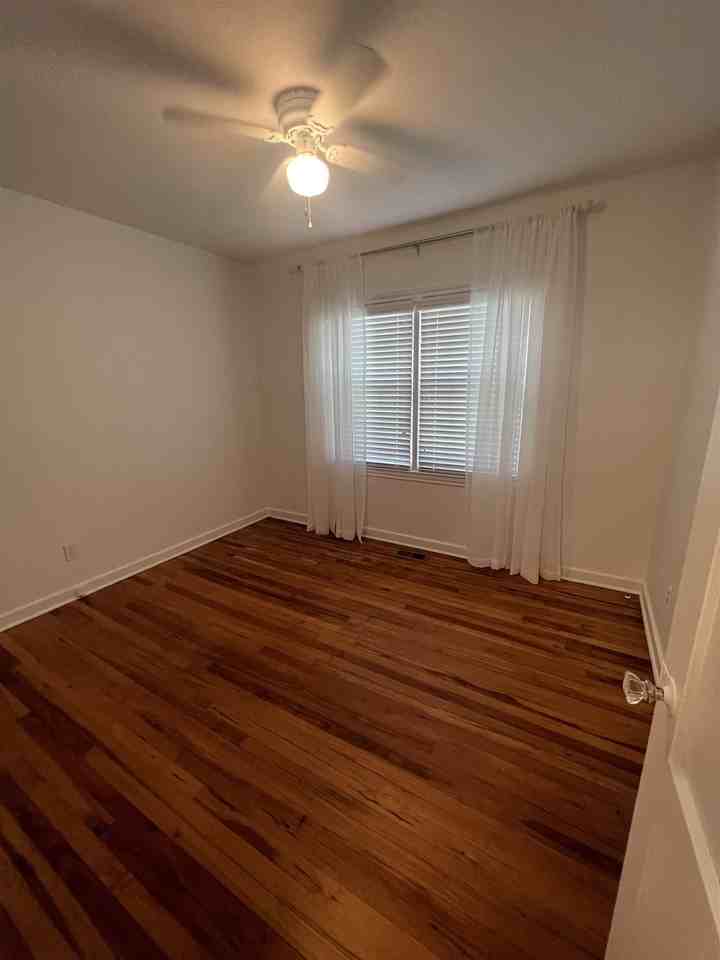 715 Truett Dr - Photo 6 of 10