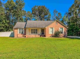 featured image of 7833 Maclean Rd