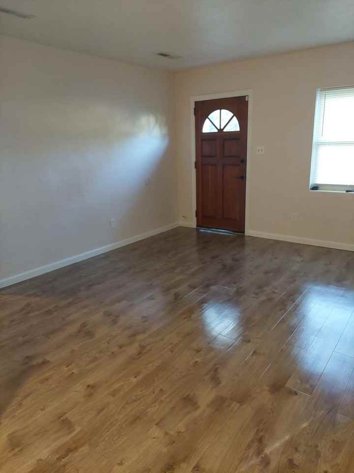 2405 Dozier Dr - Photo 5 of 10