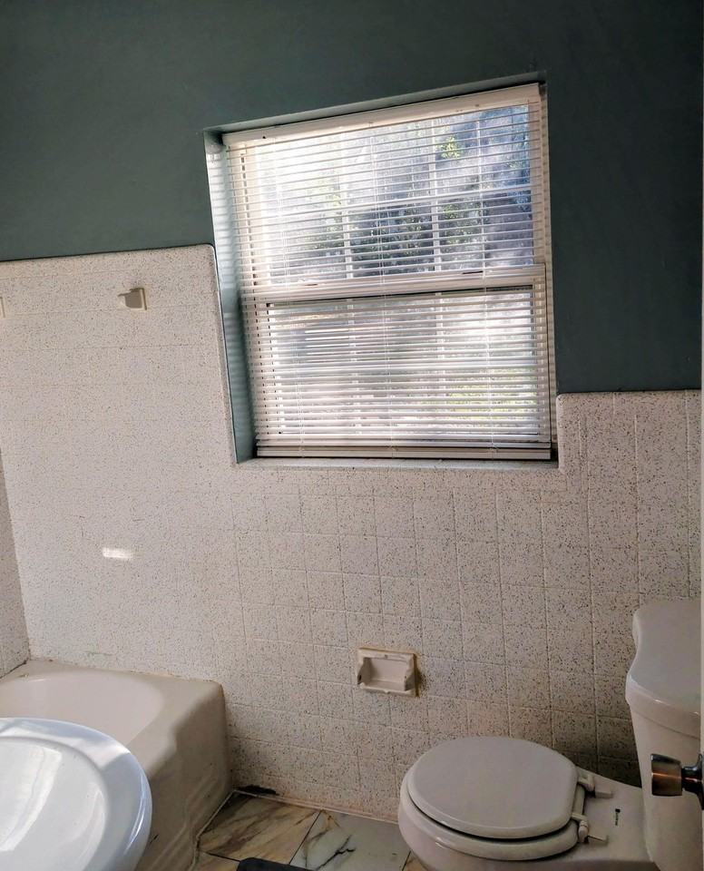 2405 Dozier Dr - Photo 6 of 10