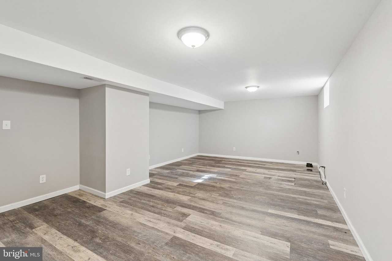 6716 Danville Ave - Photo 2 of 27