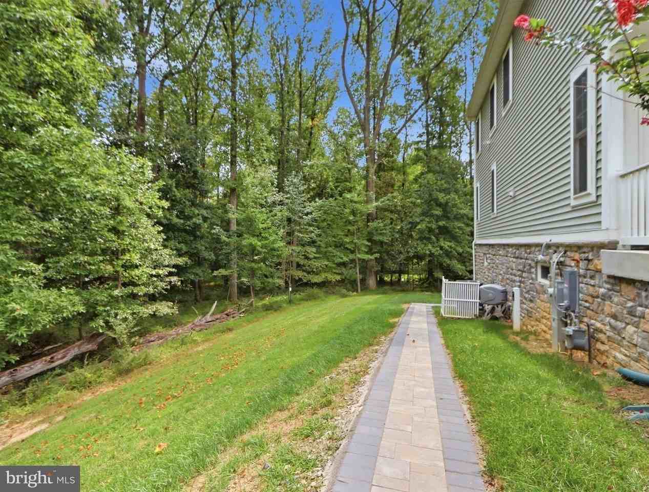 11100 Barnbougle Ct - Photo 2 of 50