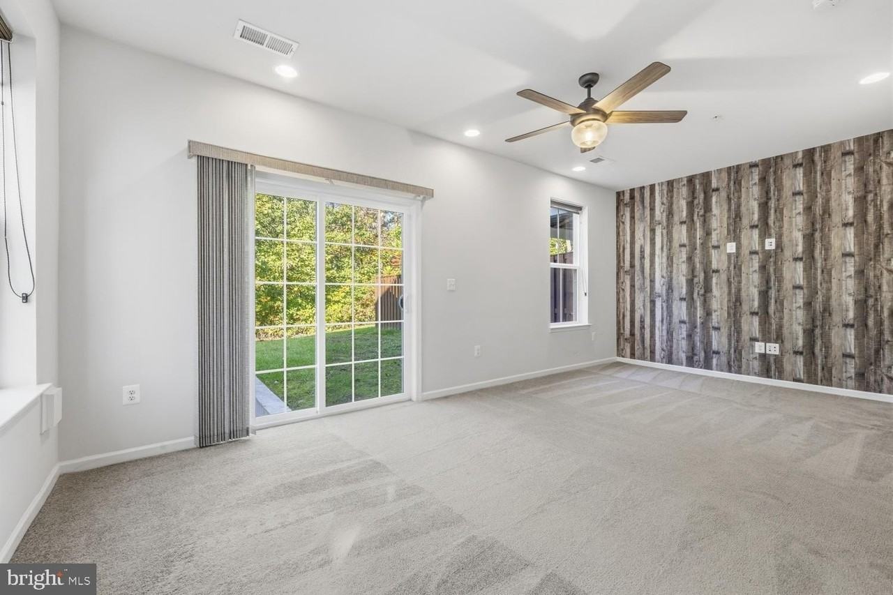 13264 Dowdens Ridge Dr - Photo 4 of 38