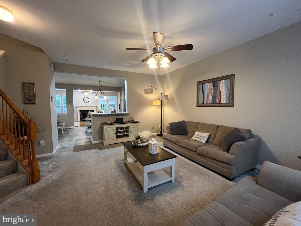 25446 Paine St - Photo 3 of 21