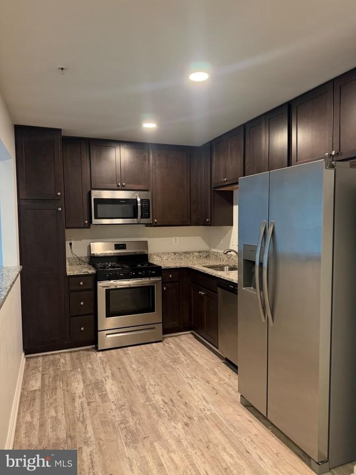 3775 Eightpenny Ln #179 - Photo 4 of 24