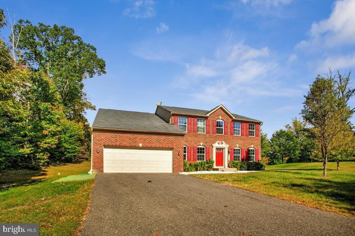 10600 Keepsake Ln - Photo 2 of 48