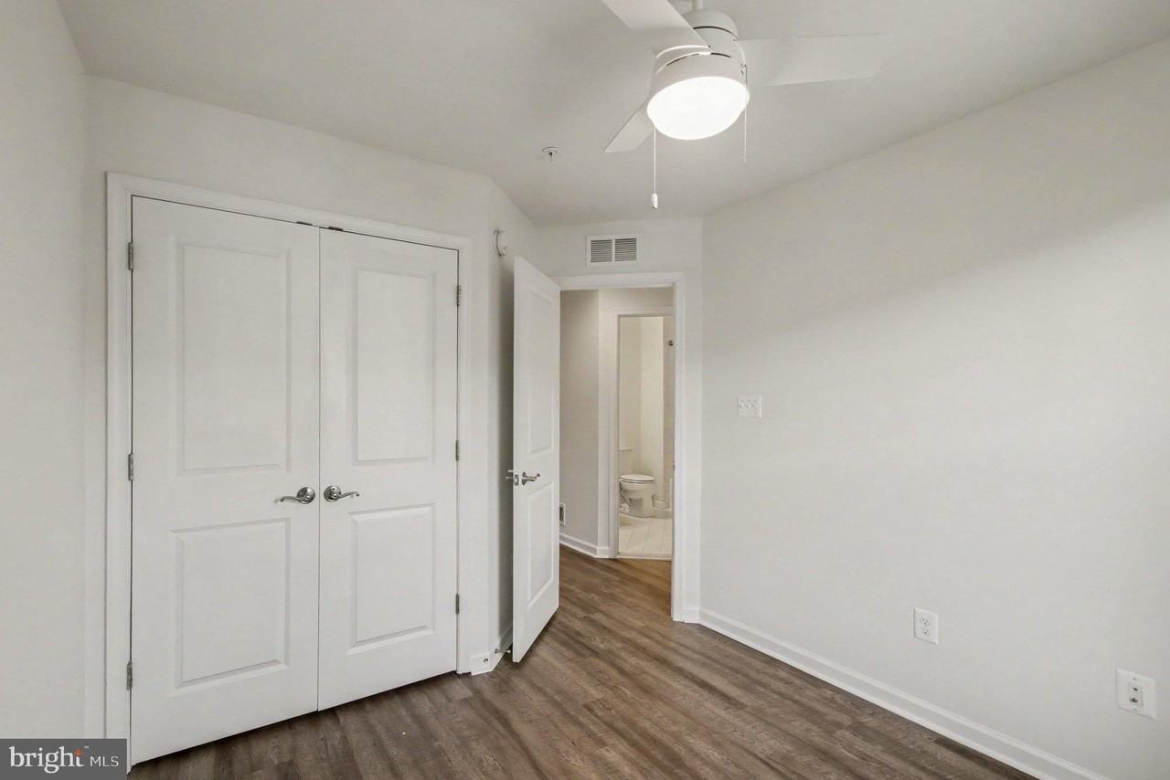 2914 Pinebrook Rd - Photo 5 of 17