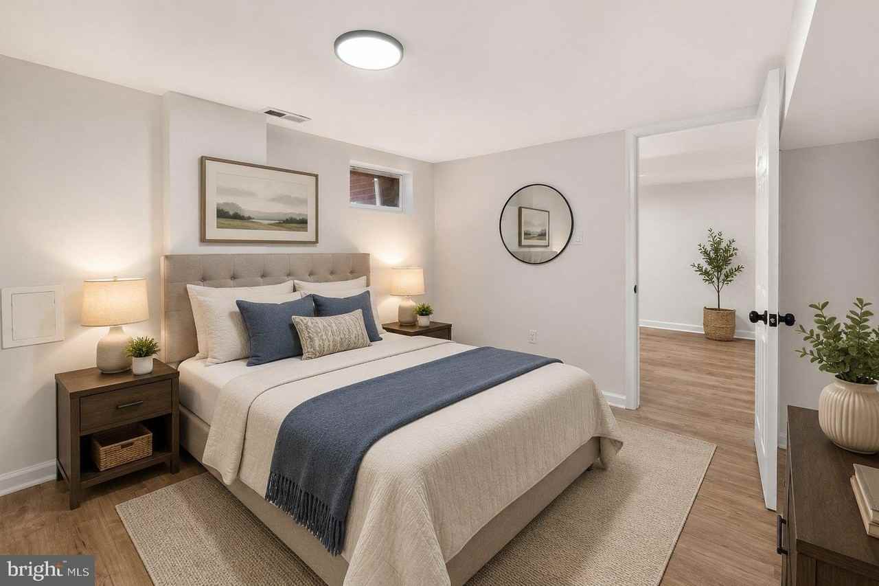 7012 Noah Dr - Photo 6 of 33