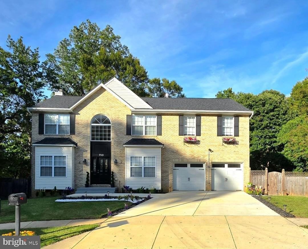 713 Bonnie Meadow Ln - Photo 2 of 43