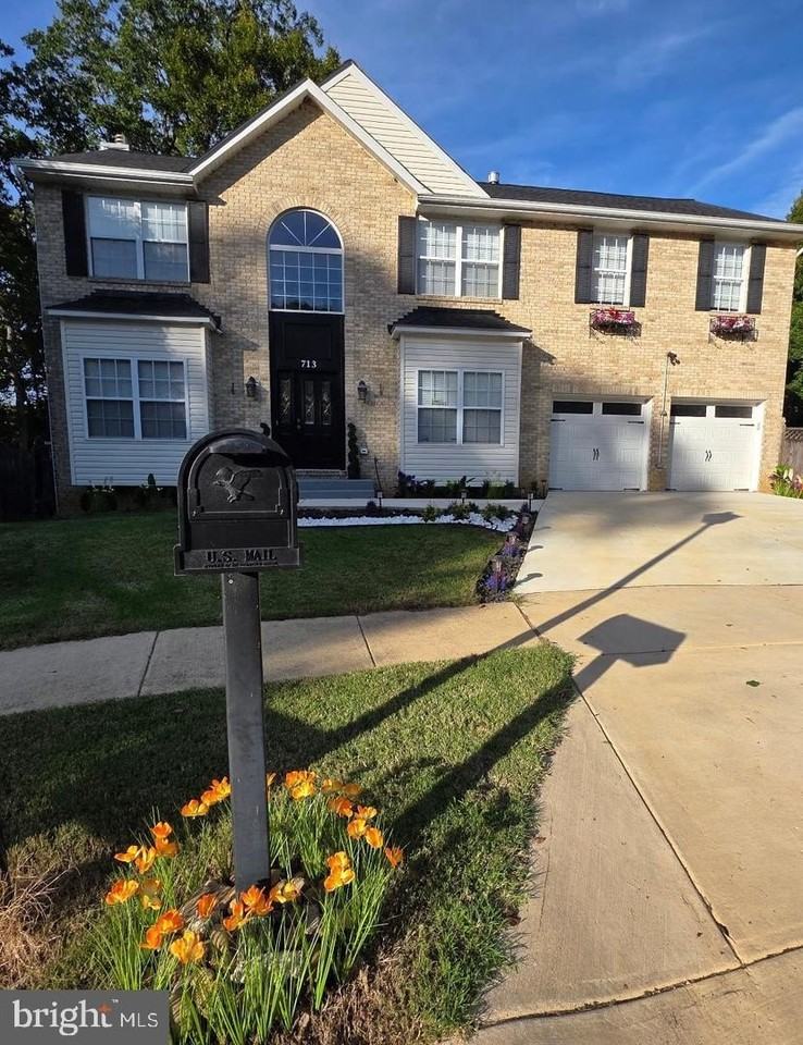 713 Bonnie Meadow Ln - Photo 5 of 43