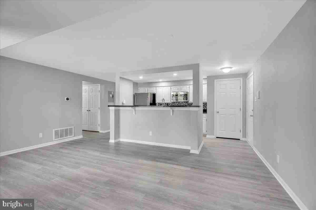 73 Eldon Way - Photo 5 of 24