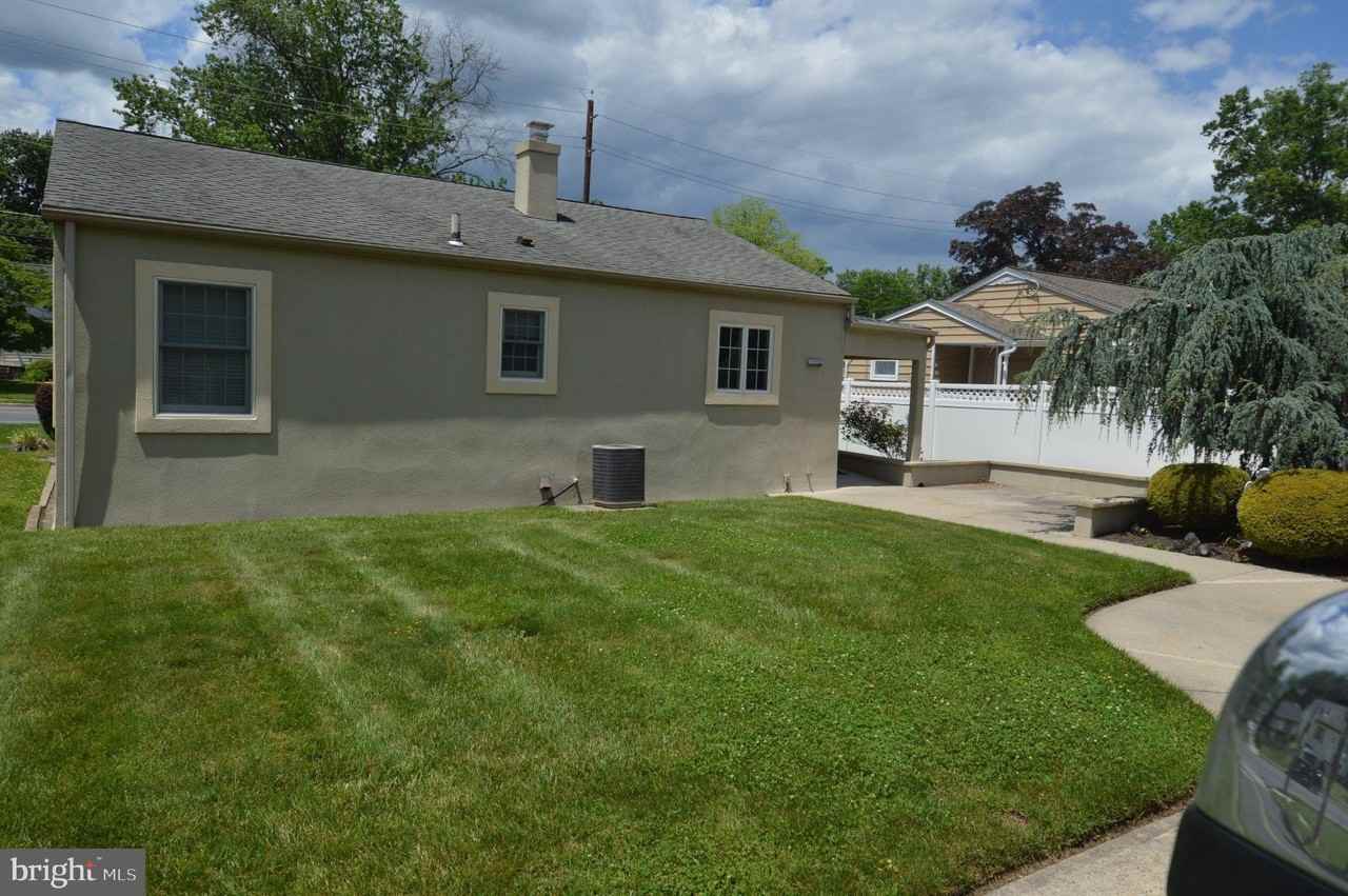 2140 Princeton Pike - Photo 5 of 14