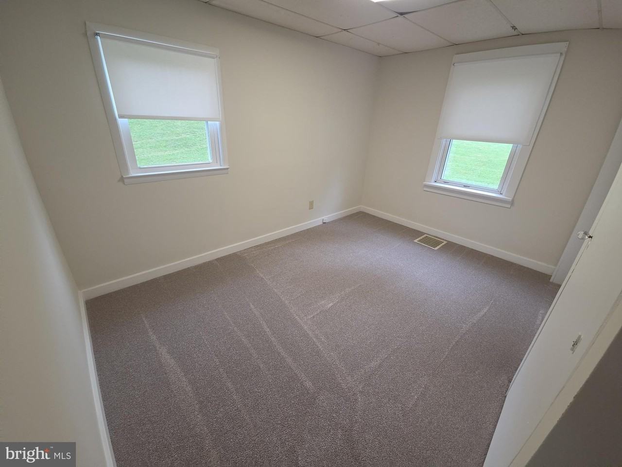 99 Walnuttown Rd - Photo 6 of 20