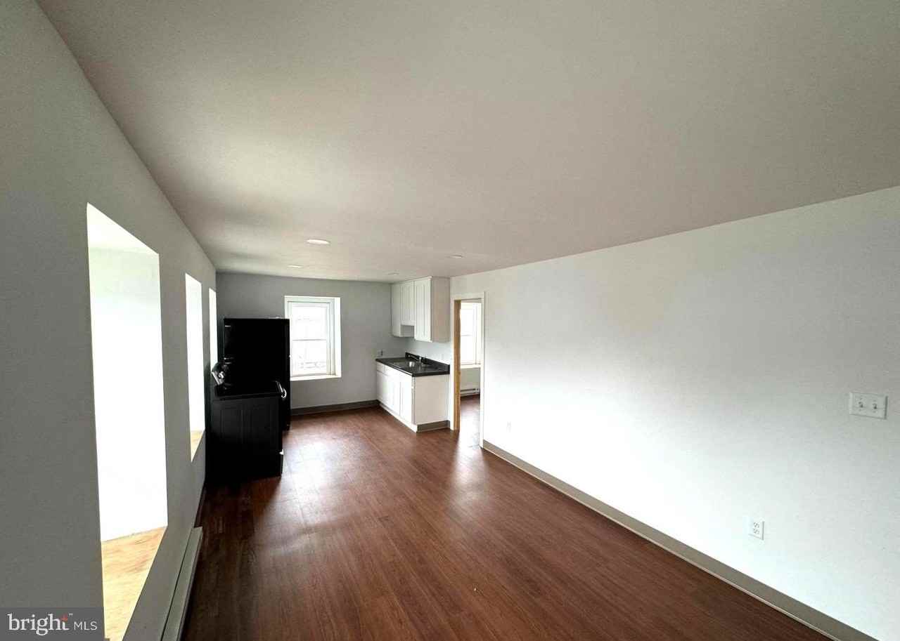 45 Walnuttown Rd - Photo 4 of 7