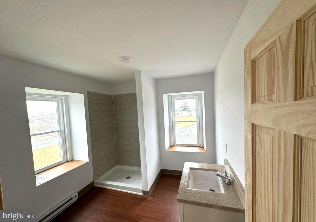 45 Walnuttown Rd - Photo 5 of 7