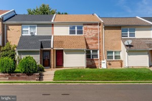 featured image of 1437 Atterbury Way