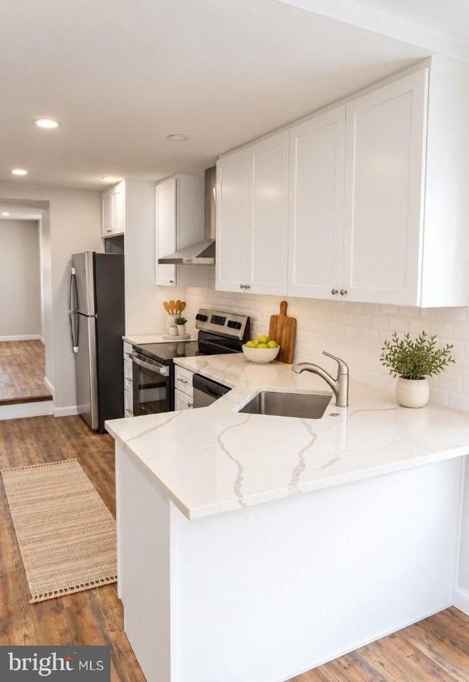 518 East Ave - Photo 2 of 11