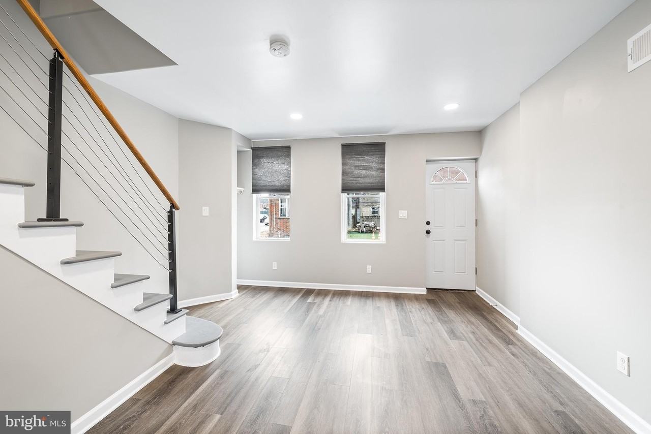 2805 Cantrell St - Photo 3 of 20