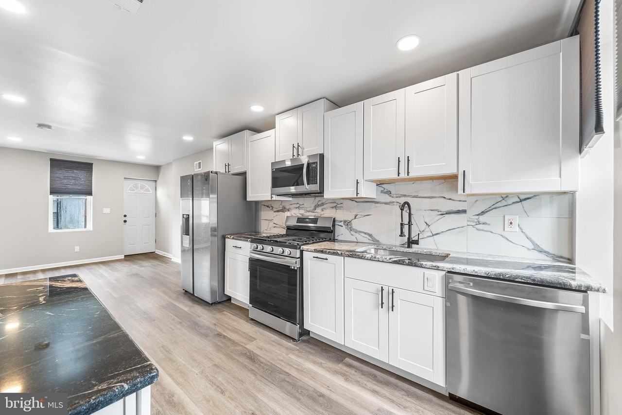 2805 Cantrell St - Photo 6 of 20