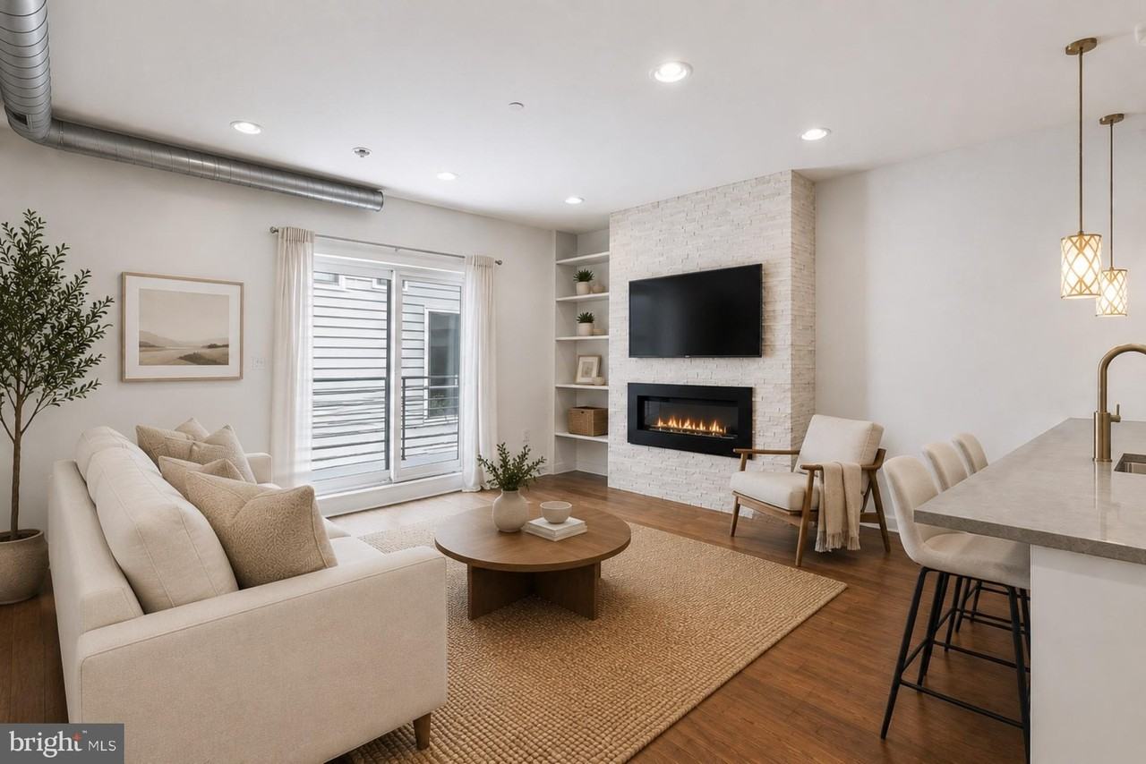 1817 Wylie St #B - Photo 3 of 13