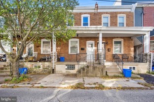 439 Dupont St - Photo 1 of 1