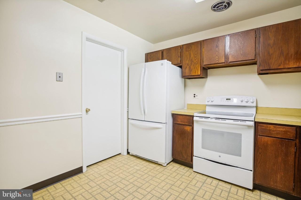 650 15th St S Apt A #1 - Photo 5 of 40