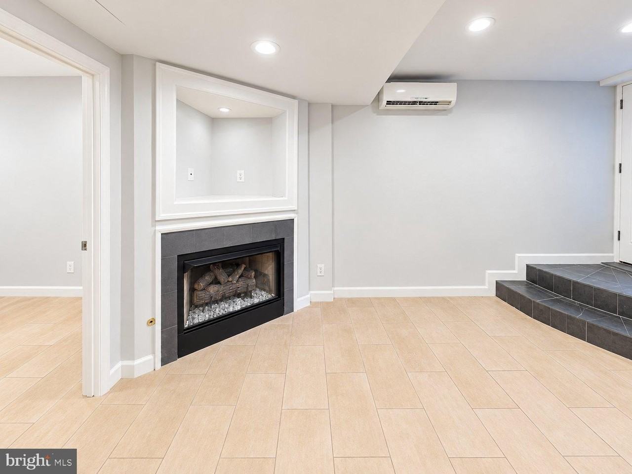 1525 King St #B - Photo 7 of 17