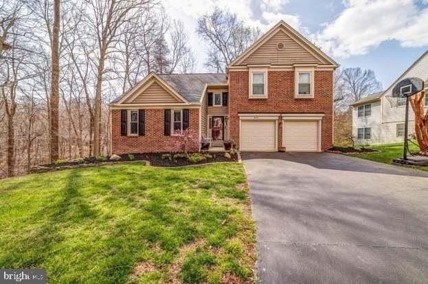 7679 Green Garland Dr - Photo 2 of 42