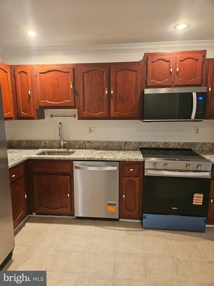 9927 Blake Ln - Photo 2 of 14