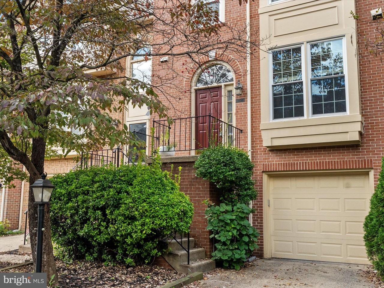 3838 Inverness Rd - Photo 2 of 50