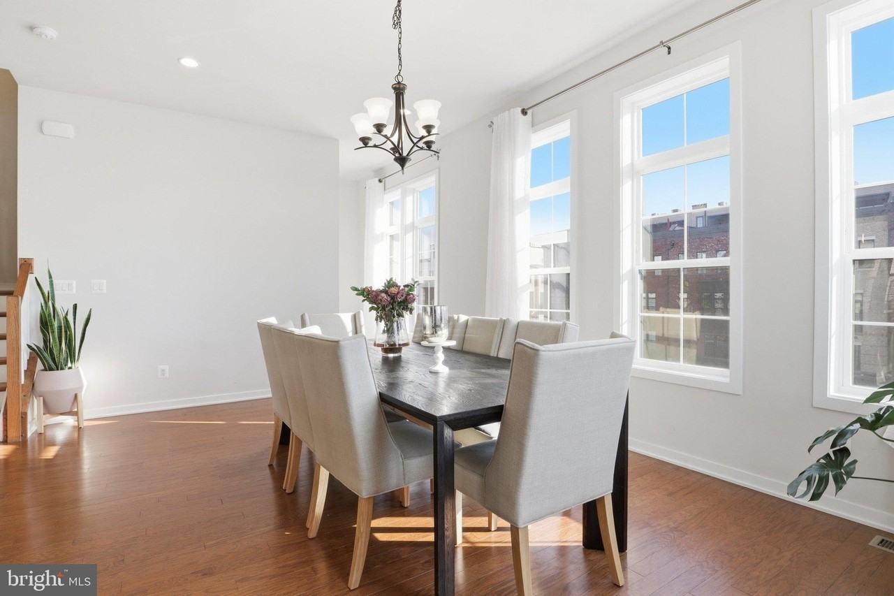 22144 Penelope Heights Ter - Photo 7 of 44
