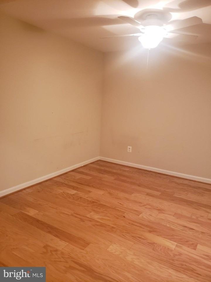 7951 Priya Ct - Photo 3 of 11